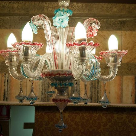 Hotel La Fenice Et Des Artistes Venice Luaran gambar