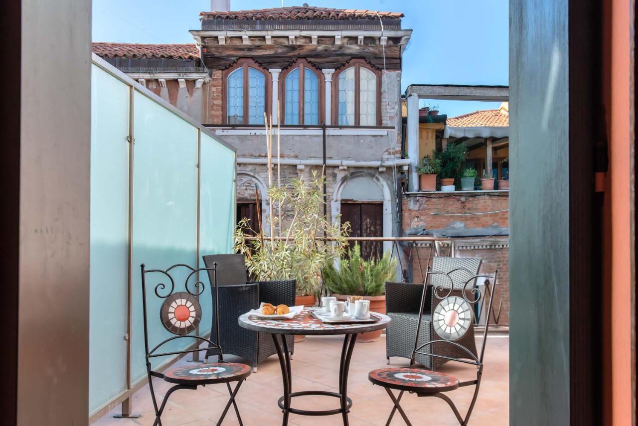 Hotel La Fenice Et Des Artistes Venice Luaran gambar